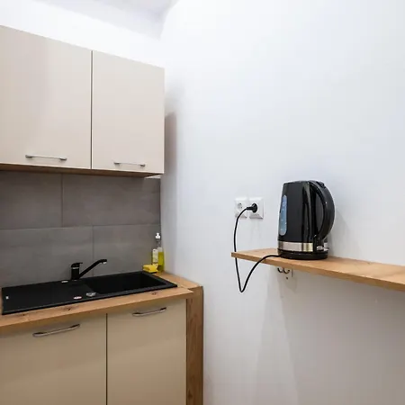 Contemporary & Historic - Piata Romana Apartment