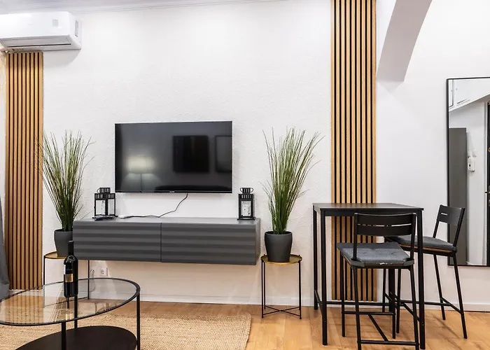 Apartment Contemporary & Historic - Piata Romana