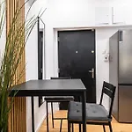 Contemporary & Historic - Piata Romana Apartman Bukarest