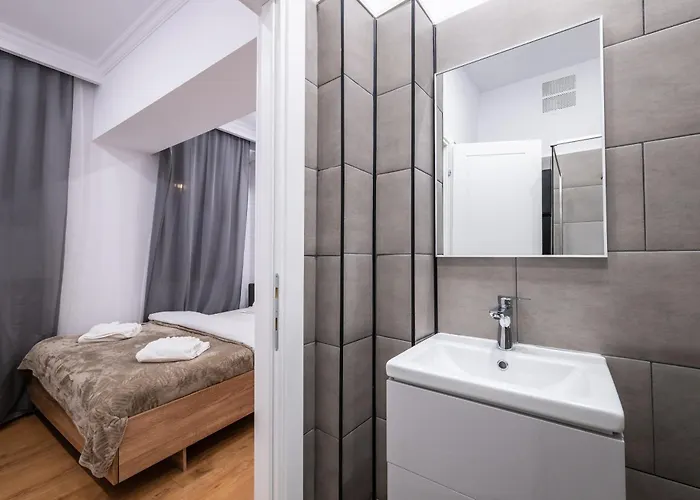 Apartment Contemporary & Historic - Piata Romana Bucharest