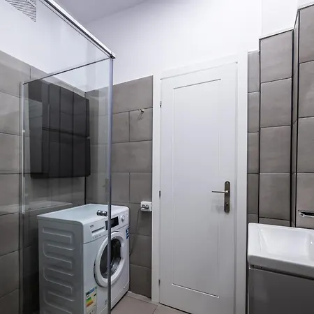 Apartamento Contemporary & Historic - Piata Romana