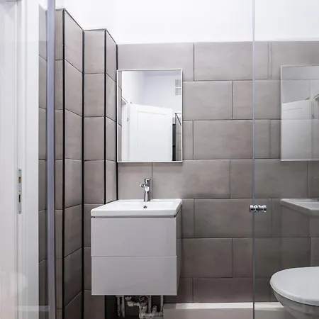 Apartamento Contemporary & Historic - Piata Romana *